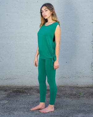 Emerald Bamboo Knot _Tshirt